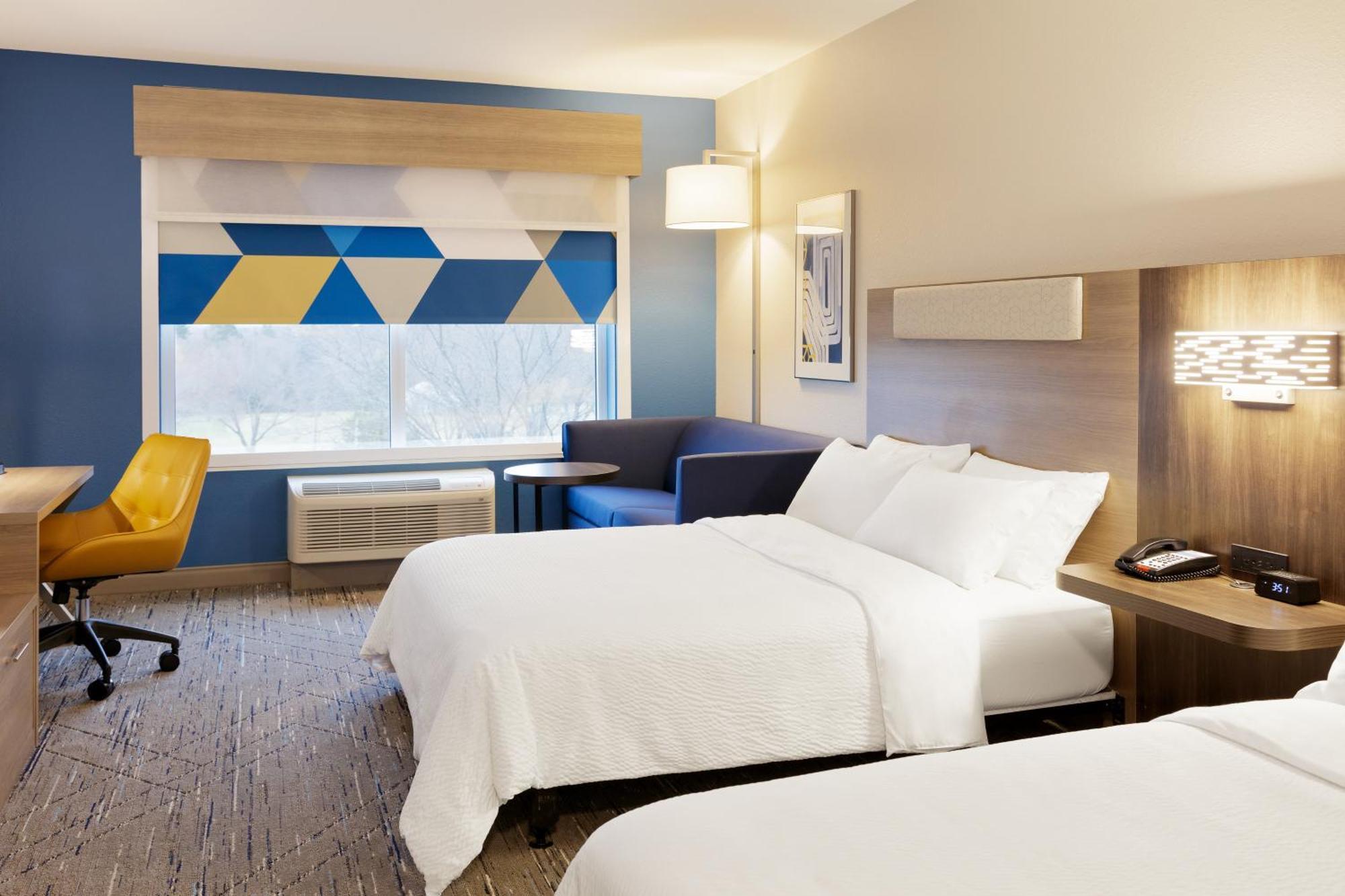 Holiday Inn Express Hotel & Suites Drums-Hazelton By Ihg Экстерьер фото